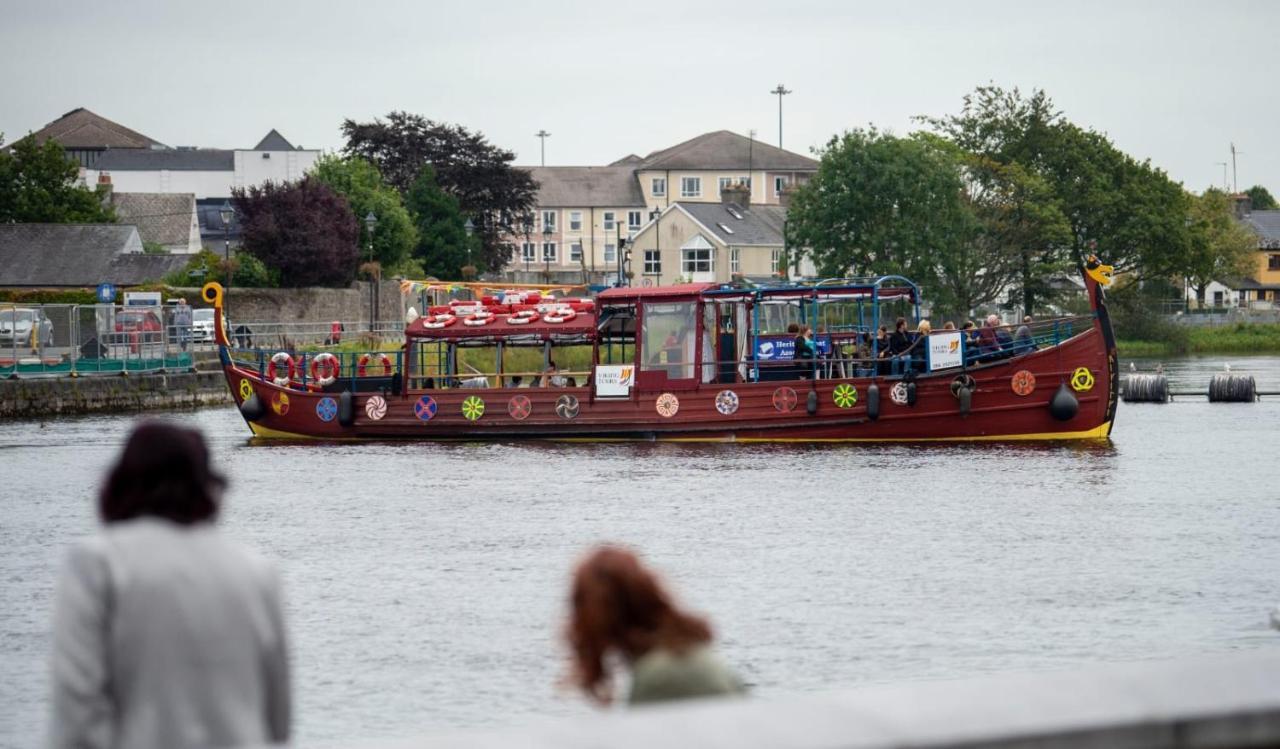 The Bailey Gastro Bar Bed and Breakfast Athlone Buitenkant foto